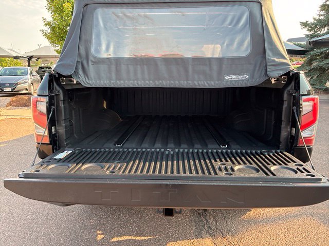 Used 2021 Nissan Titan PRO-4X w/ Pro-4x Convenience Package AWD/4WD image 14
