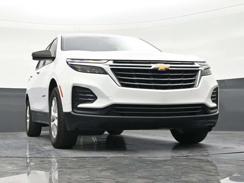 Used 2024 Chevrolet Equinox LS w/ LS Convenience Package FWD image 23