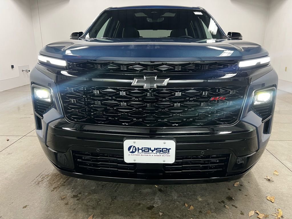 New 2026 Chevrolet Traverse RS w/ LPO, Floor Liner Package image 9