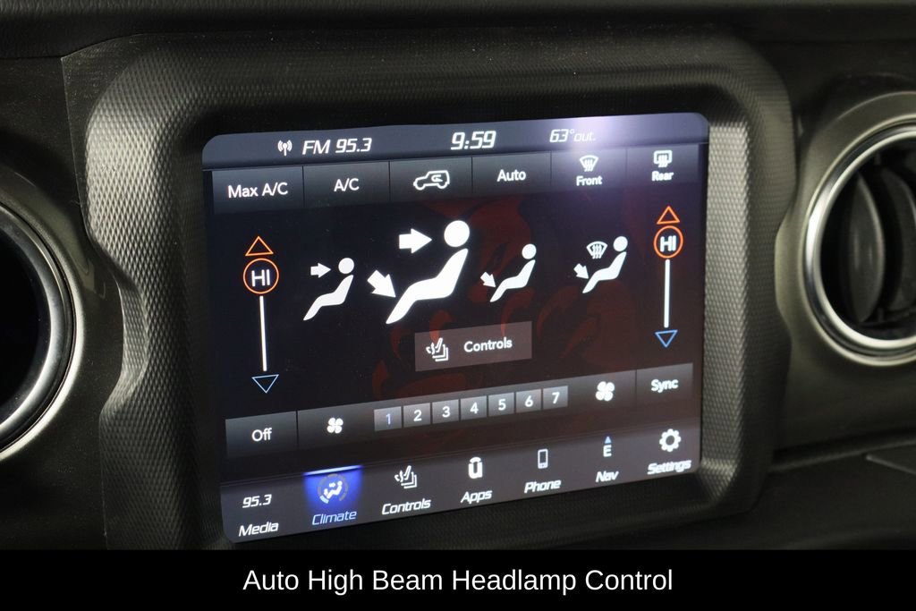 Used 2021 Jeep Wrangler Unlimited Sahara image 28