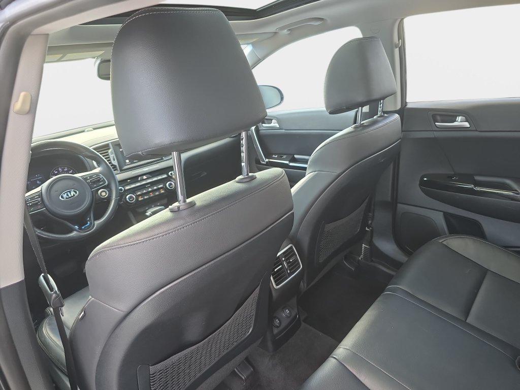 Used 2018 Kia Sportage EX w/ EX Premium Package FWD image 12
