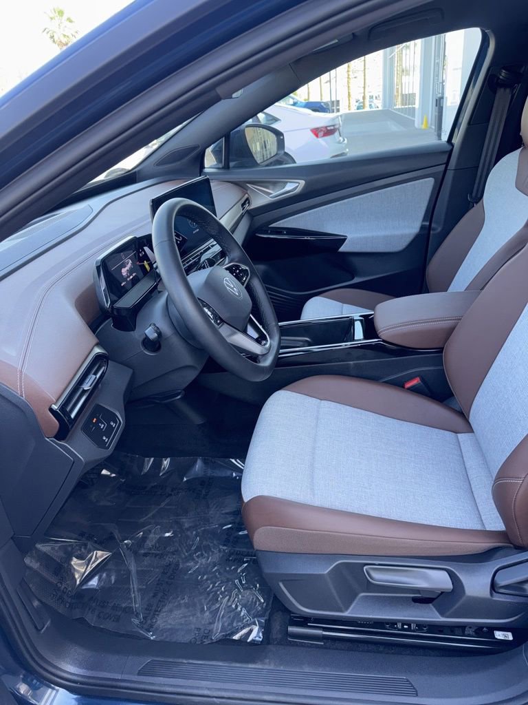 Certified 2023 Volkswagen ID.4 Pro image 12