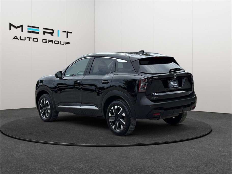 Used 2026 Nissan Kicks SV w/ Cold Weather Package AWD/4WD image 7