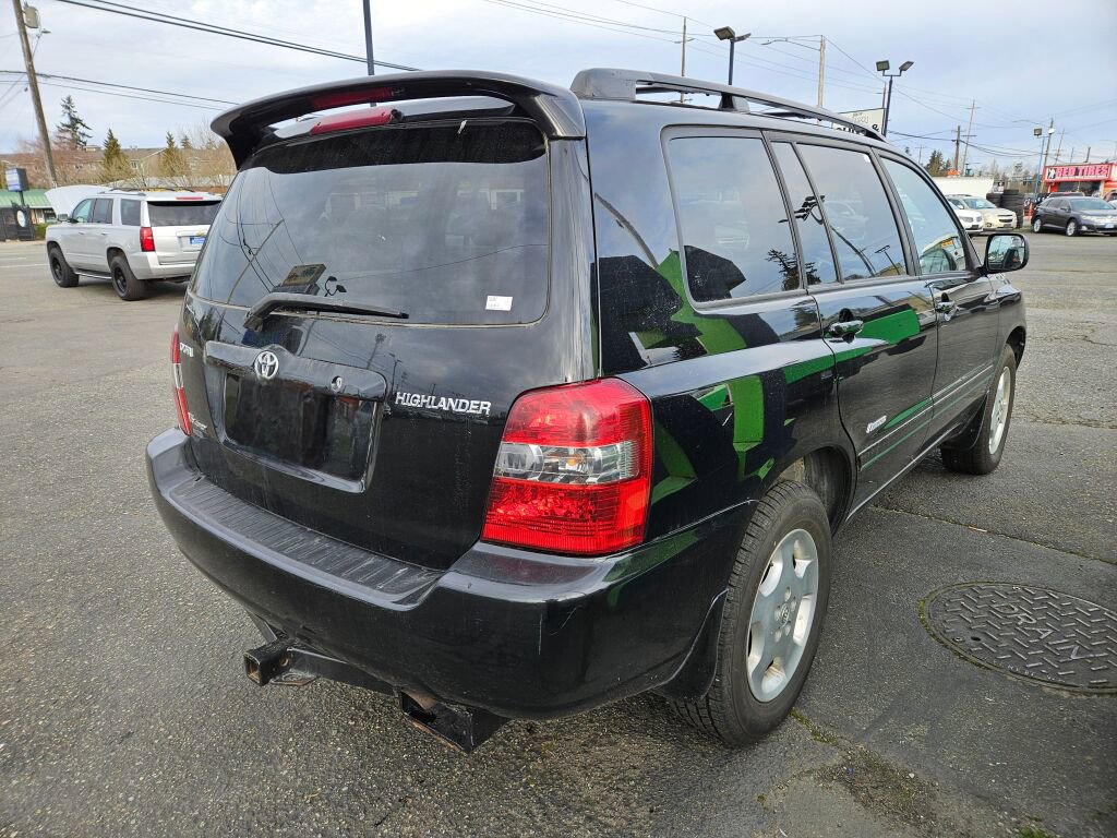 Used 2007 Toyota Highlander 4WD V6 w/ 3rd Row image 5