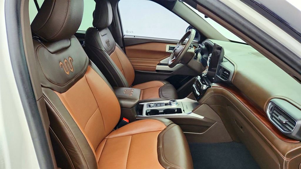 Used 2023 Ford Explorer King Ranch w/ Technology Package AWD/4WD image 26