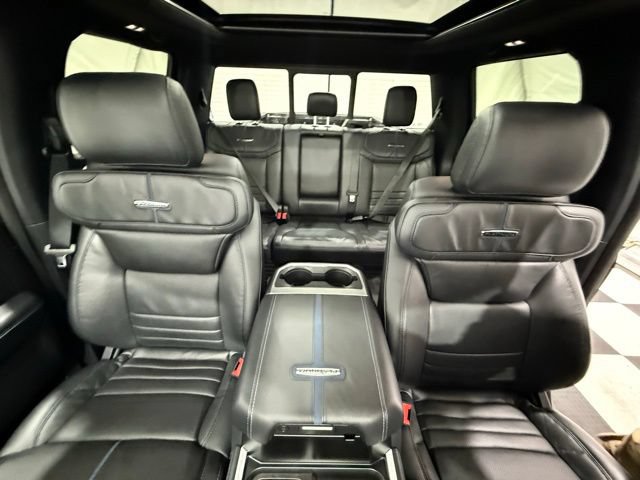 Used 2026 Ford F450 Platinum w/ FX4 Off-Road Package AWD/4WD image 30