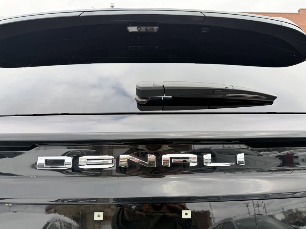 Used 2024 GMC Acadia Denali w/ Super Cruise Package image 13