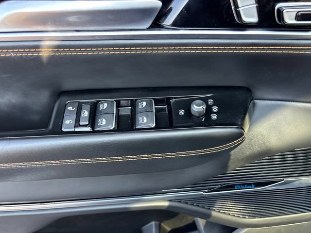 Used 2022 Jeep Grand Wagoneer Series III AWD/4WD image 18