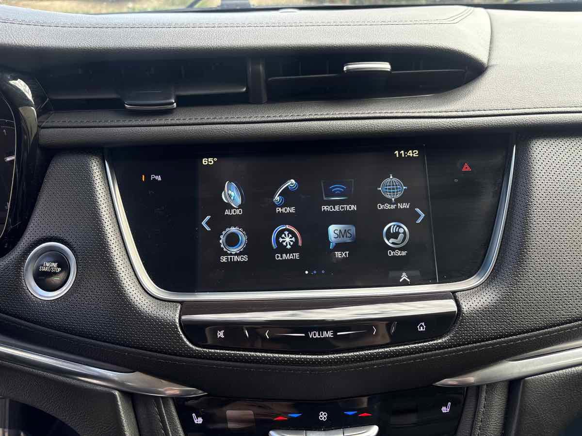 Used 2019 Cadillac XT5 Luxury image 30