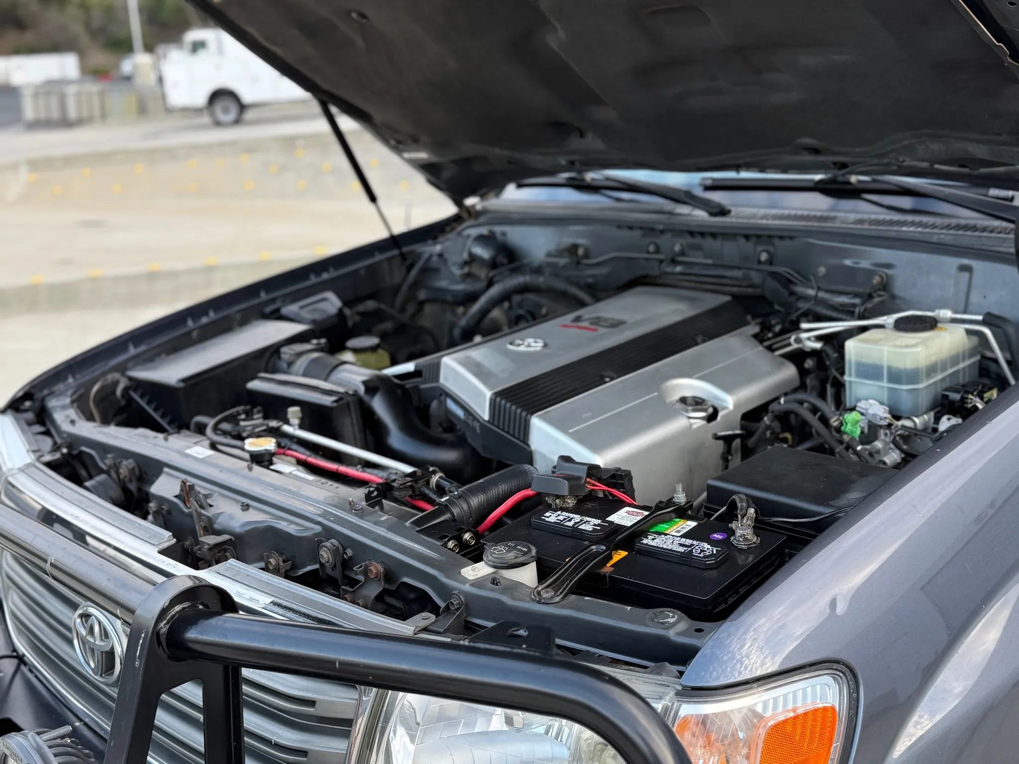 Used 2004 Toyota Land Cruiser image 22