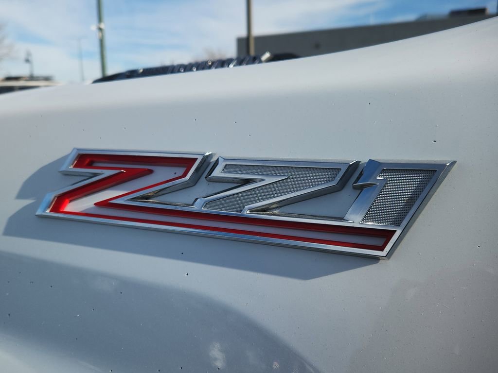 Used 2024 Chevrolet Silverado 2500 LT image 17