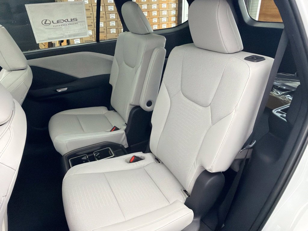 New 2026 Lexus TX 350 AWD w/ Technology Package image 18