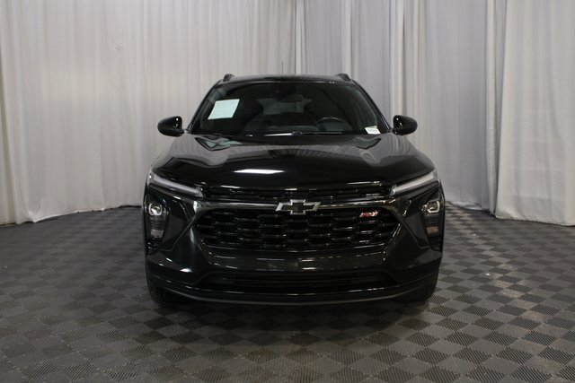 Used 2024 Chevrolet Trax RS w/ Driver Confidence Package image 27