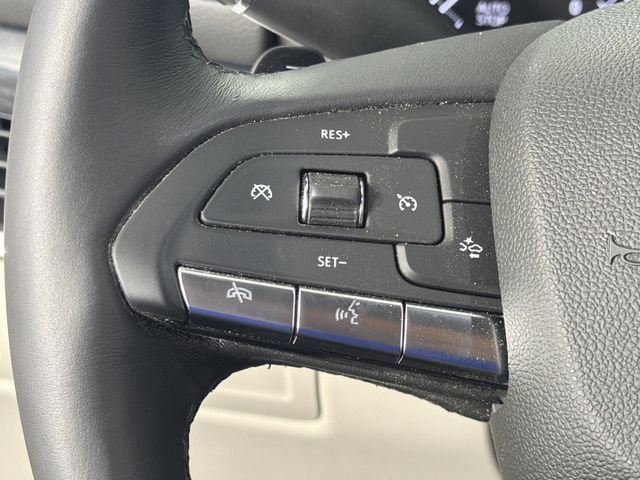 Used 2023 Cadillac XT4 Premium Luxury FWD image 12