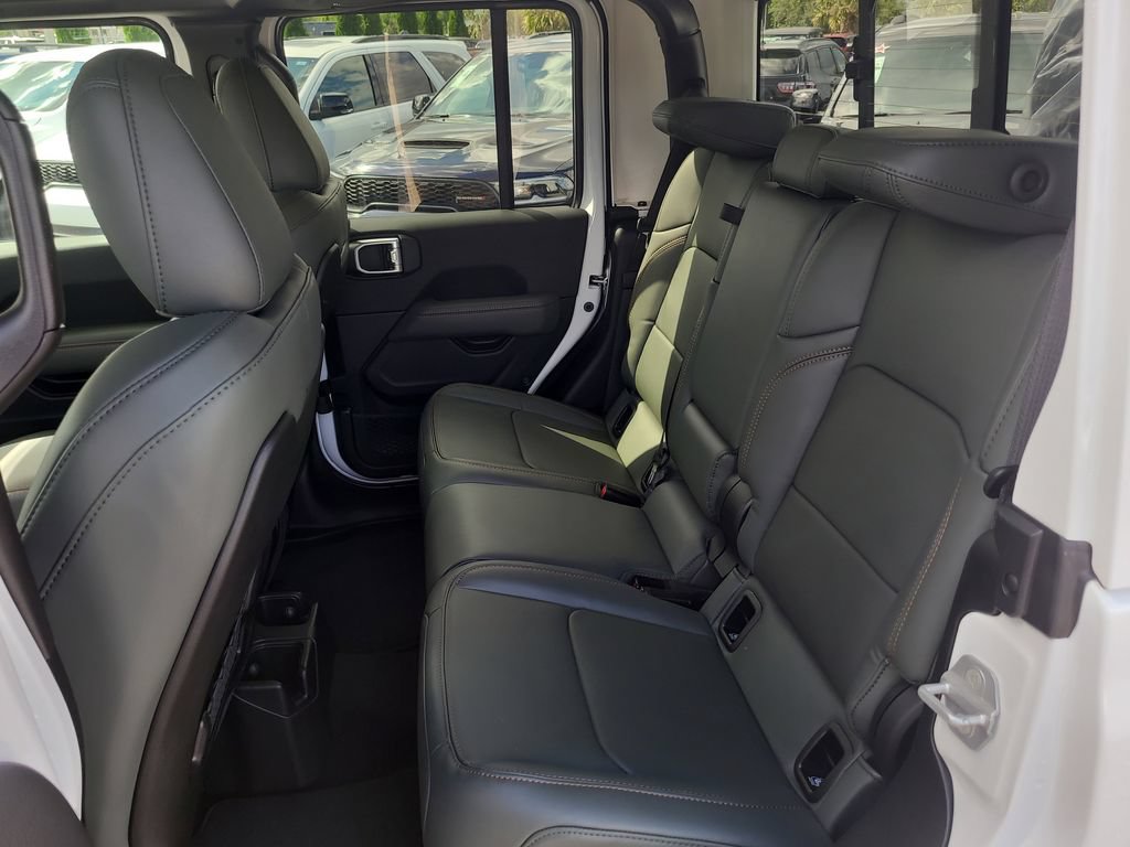 New 2026 Jeep Gladiator Mojave AWD/4WD image 13