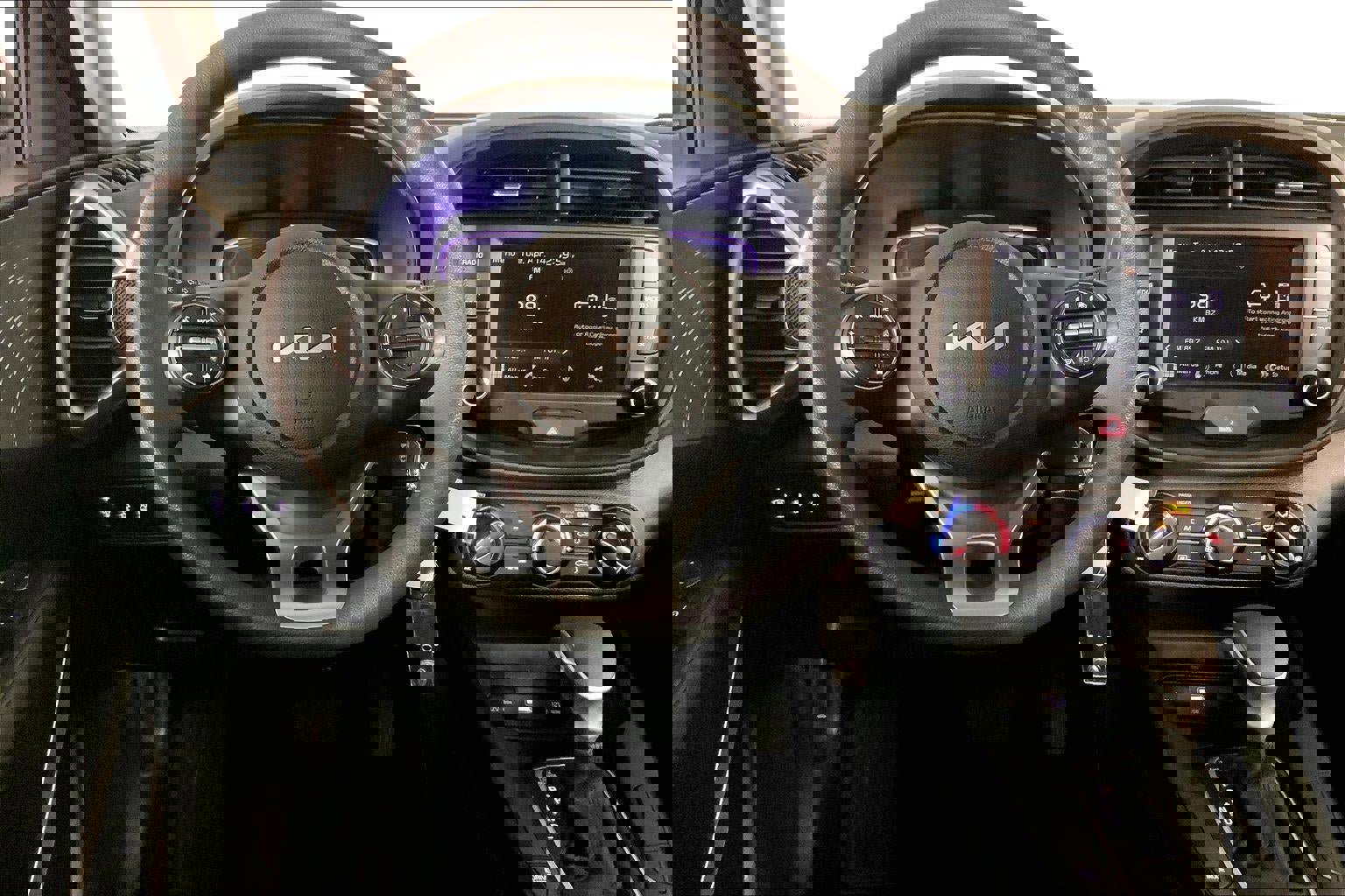 Used 2025 Kia Soul LX image 5