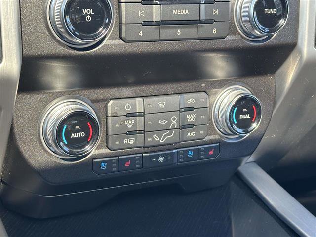 Used 2021 Ford F450 Platinum w/ FX4 Off-Road Package image 21