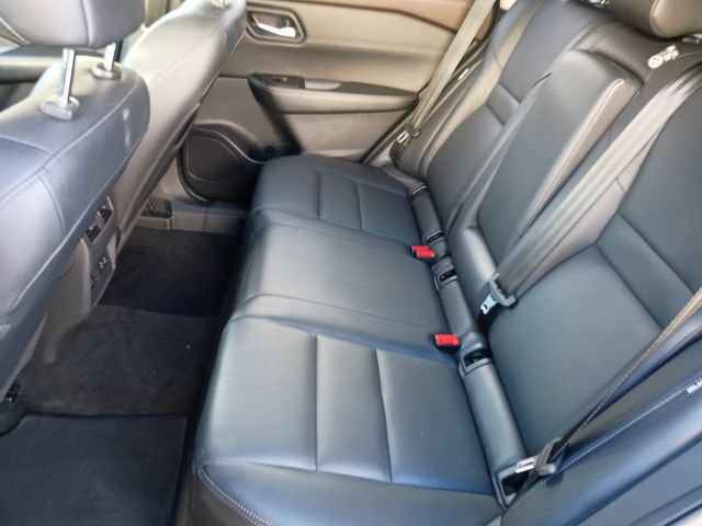 Used 2023 Nissan Rogue SL w/ SL Premium Package FWD image 22