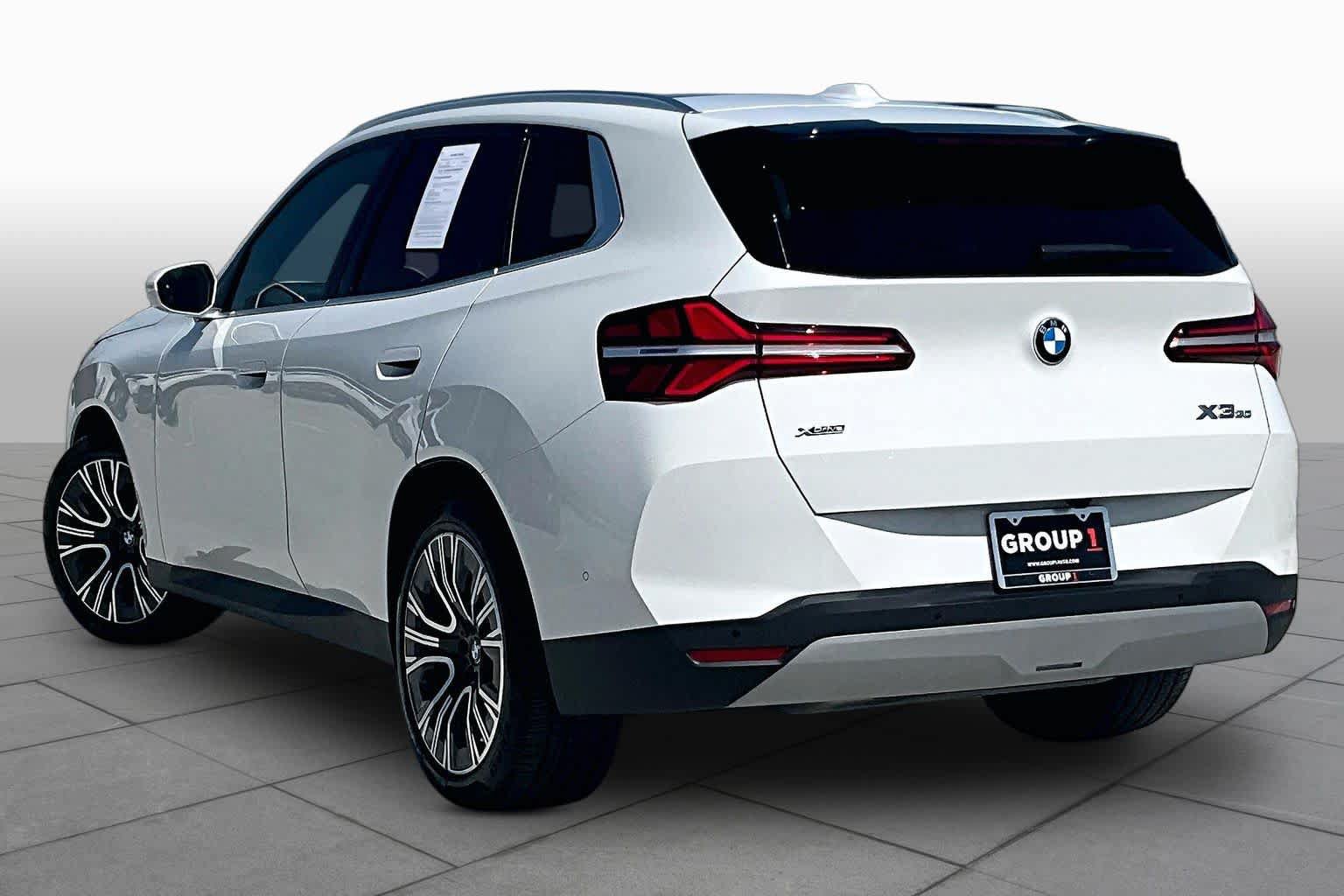 Used 2025 BMW X3 xDrive30i w/ Premium Package AWD/4WD image 11