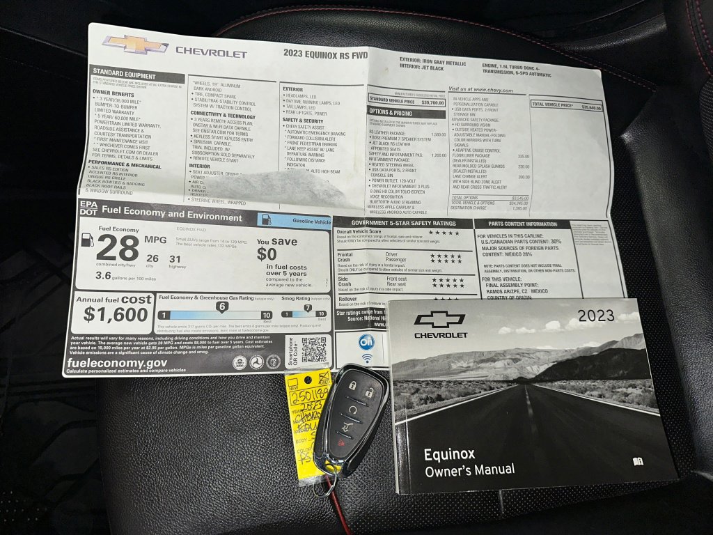 Used 2023 Chevrolet Equinox RS w/ RS Leather Package image 18