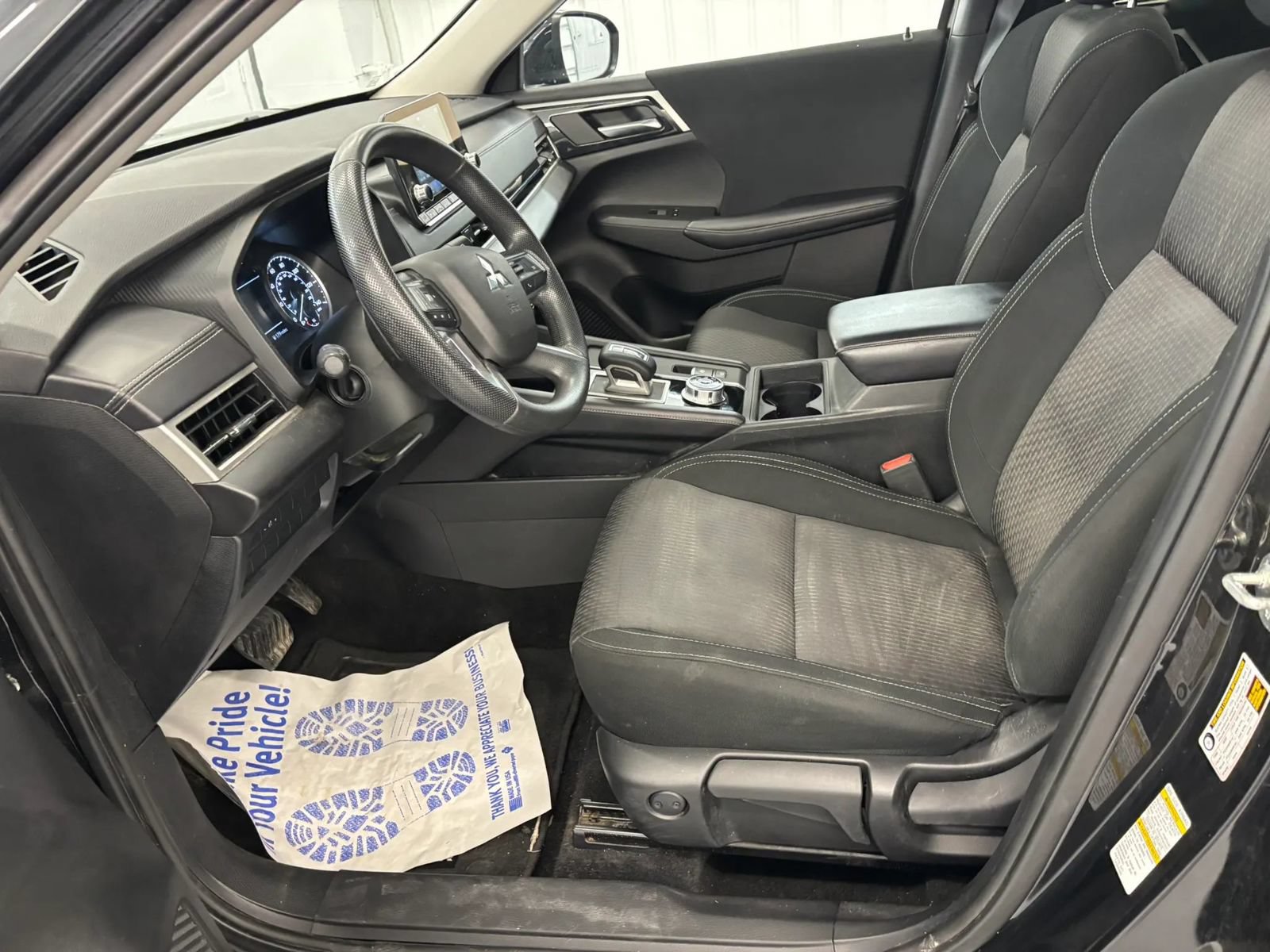Used 2024 Mitsubishi Outlander ES AWD/4WD image 36