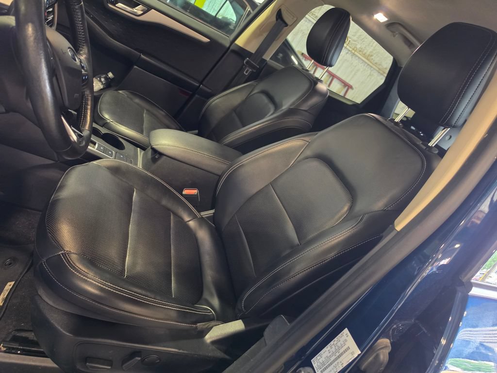 Used 2020 Ford Escape SEL AWD/4WD image 6