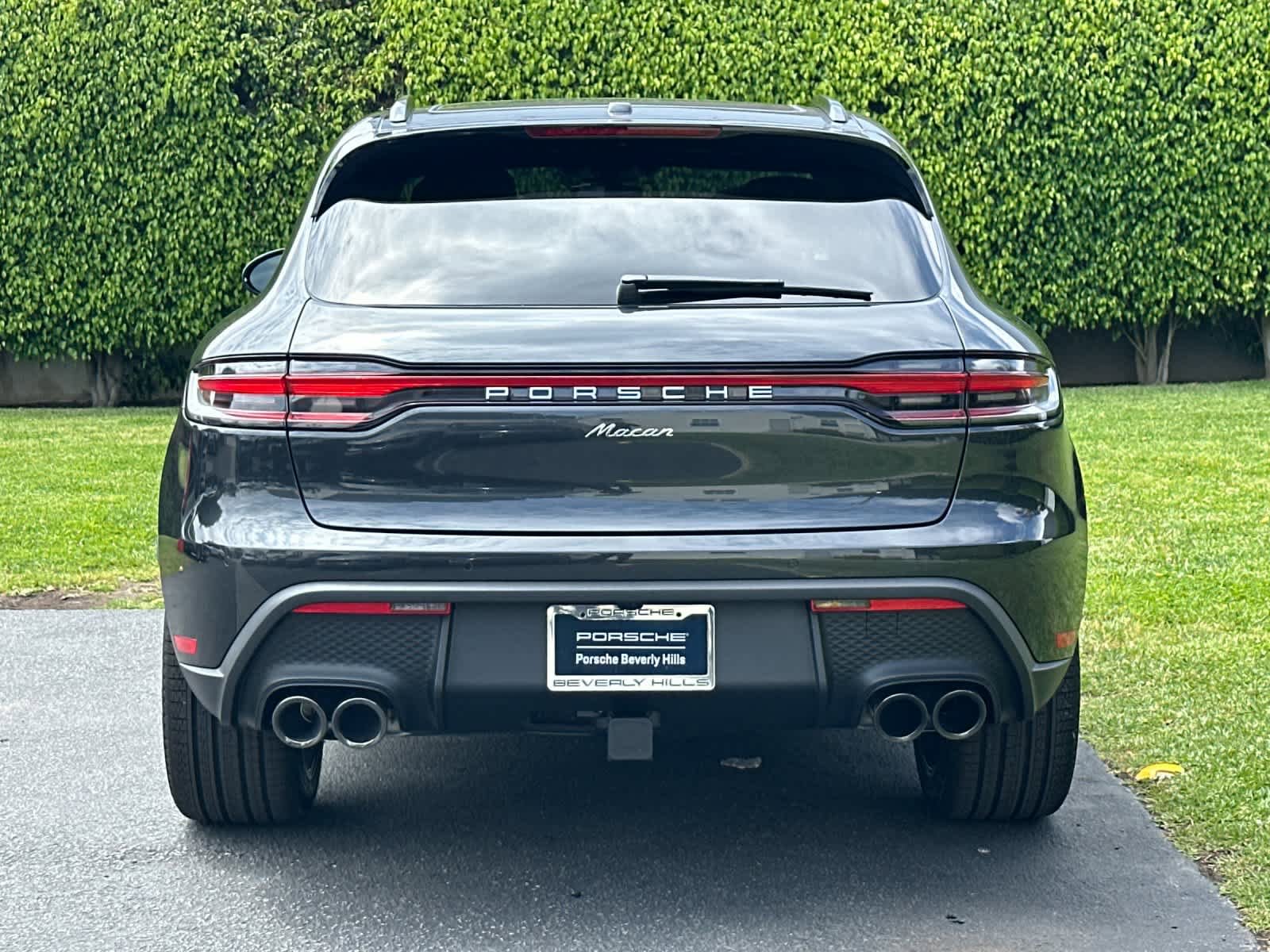 New 2026 Porsche Macan AWD/4WD image 7