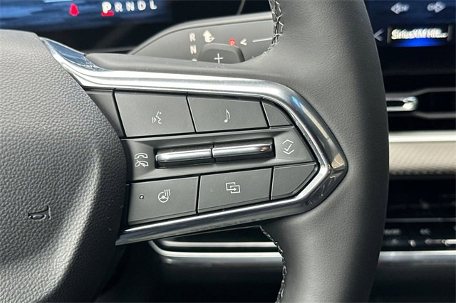 New 2026 Chevrolet Equinox LT w/ Convenience Package II image 32