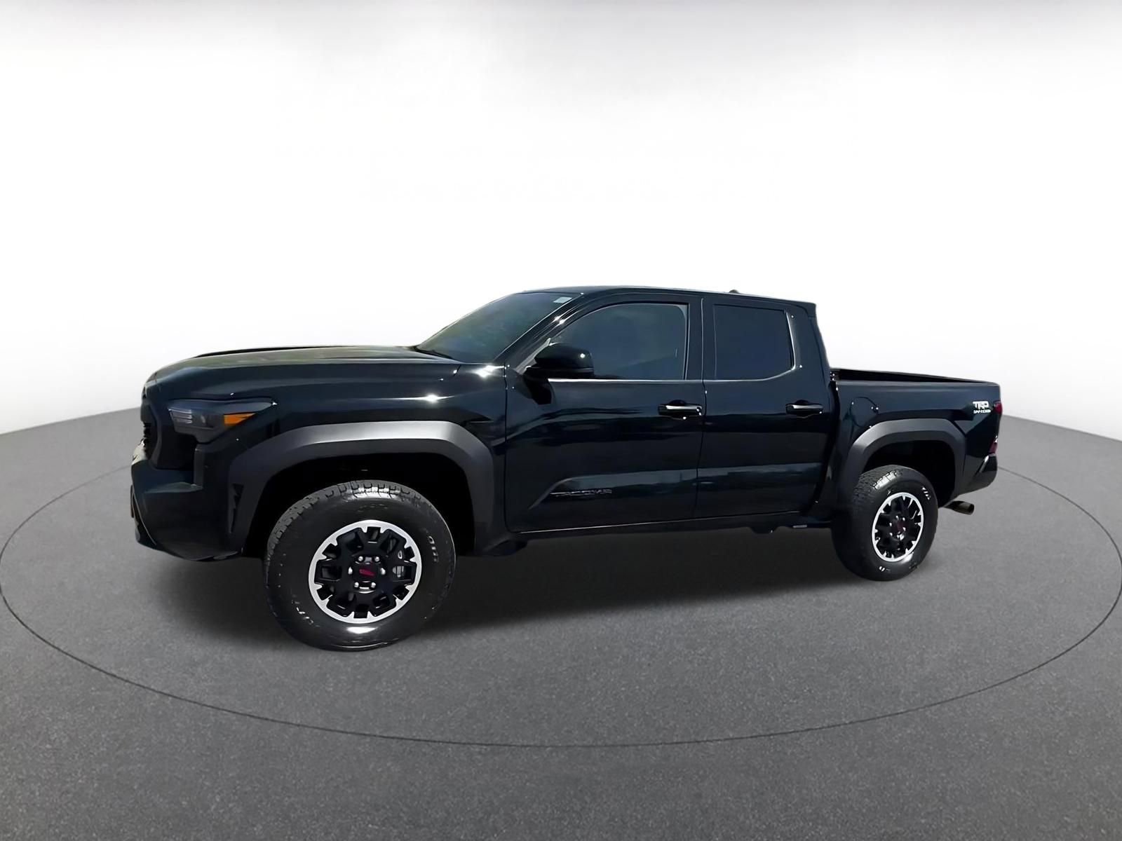 Used 2025 Toyota Tacoma TRD Off-Road image 7