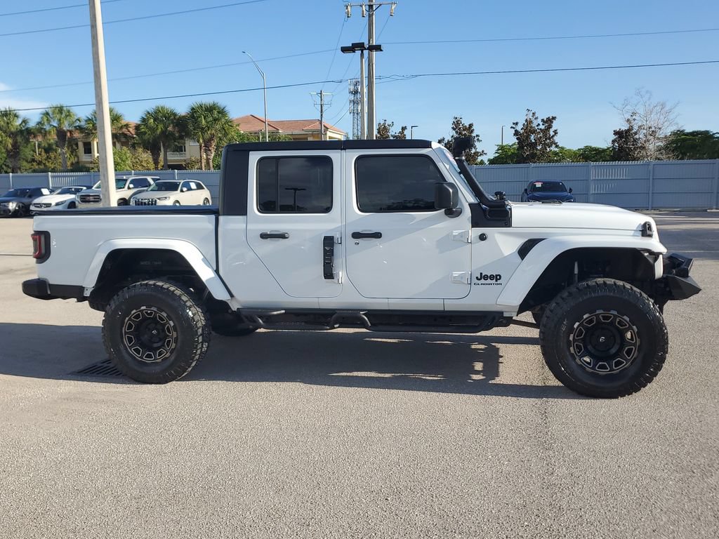 Used 2022 Jeep Gladiator Sport AWD/4WD image 4