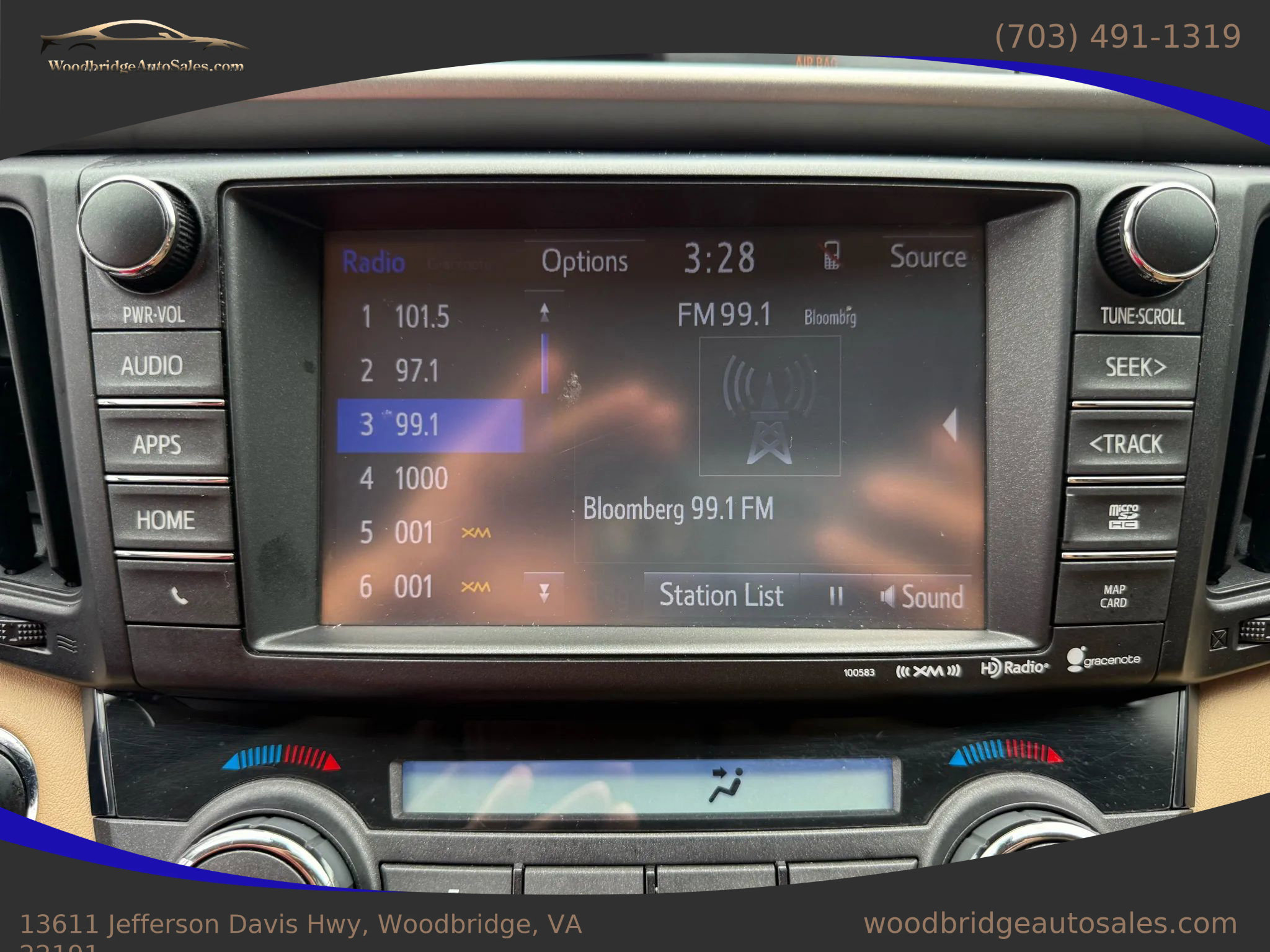 Used 2016 Toyota RAV4 Limited image 19