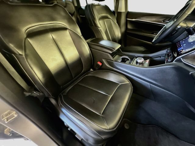 Used 2024 Jeep Grand Cherokee Limited w/ Black Appearance Package RWD image 29