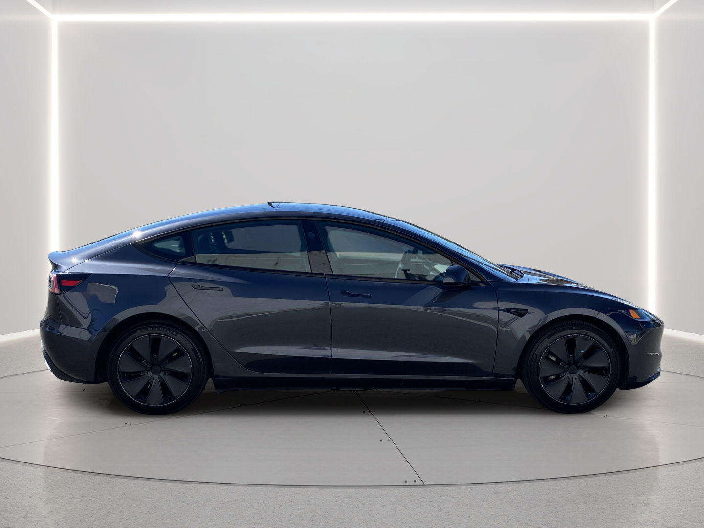 Used 2025 Tesla Model 3 Long Range RWD image 6