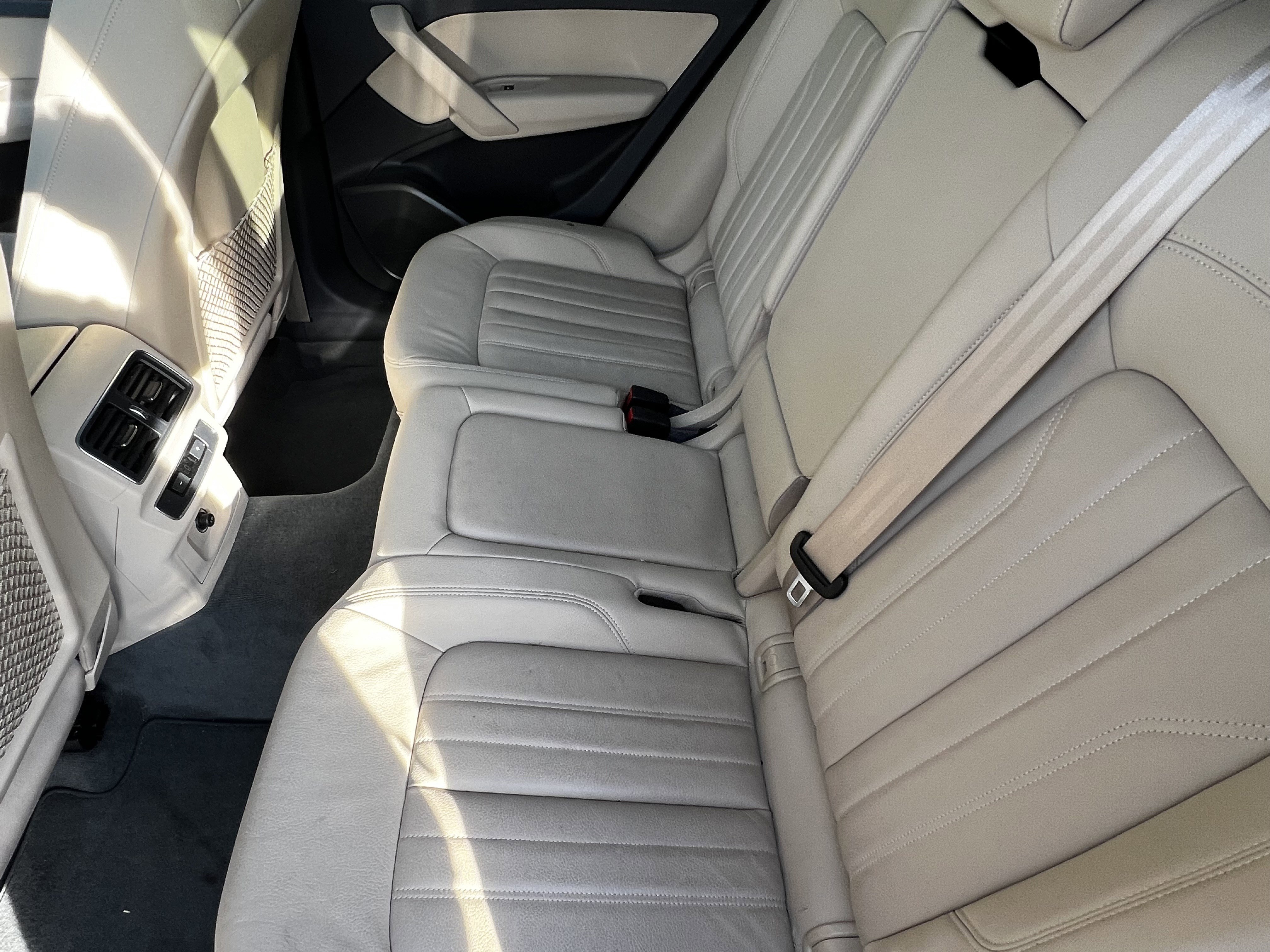 Used 2018 Audi Q5 2.0T Premium Plus w/ Premium Plus Package image 31