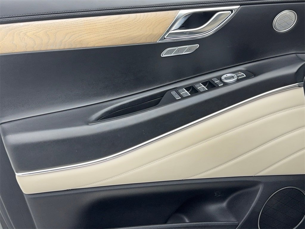 Used 2023 Genesis GV80 3.5T image 40