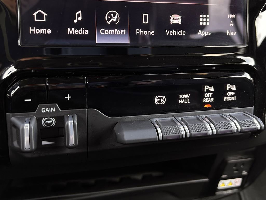 Used 2026 RAM 2500 Laramie image 23