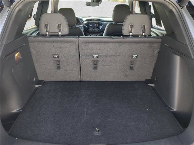 Used 2023 Chevrolet TrailBlazer RS w/ Sun and Liftgate Package AWD/4WD image 6