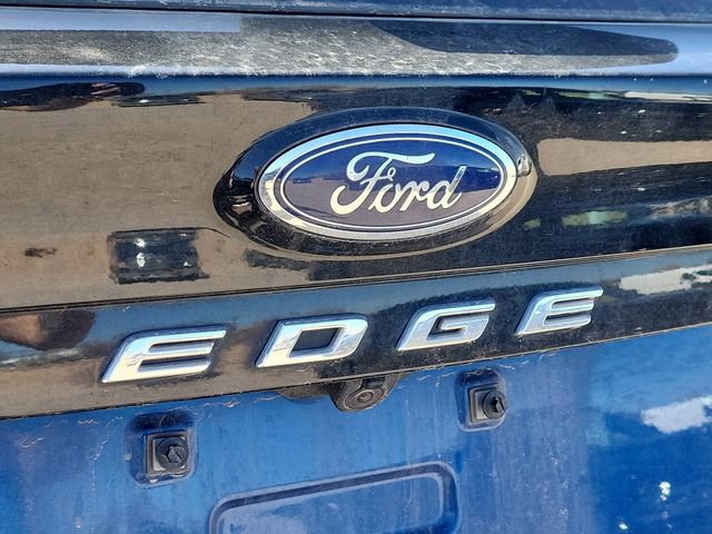 Used 2021 Ford Edge SE image 6