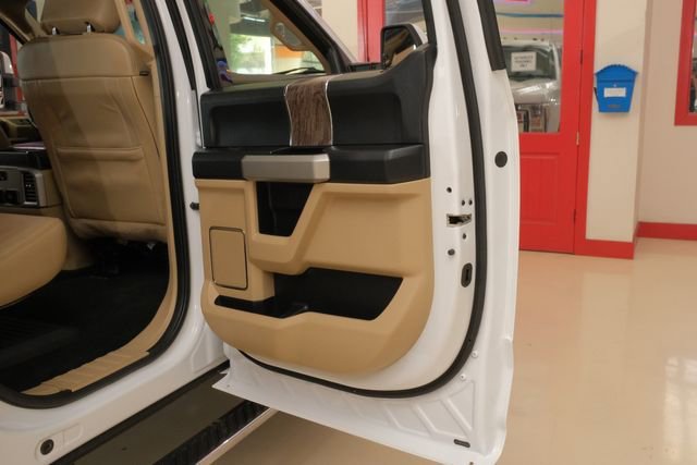 Used 2017 Ford F350 Lariat w/ Lariat Value Package image 48