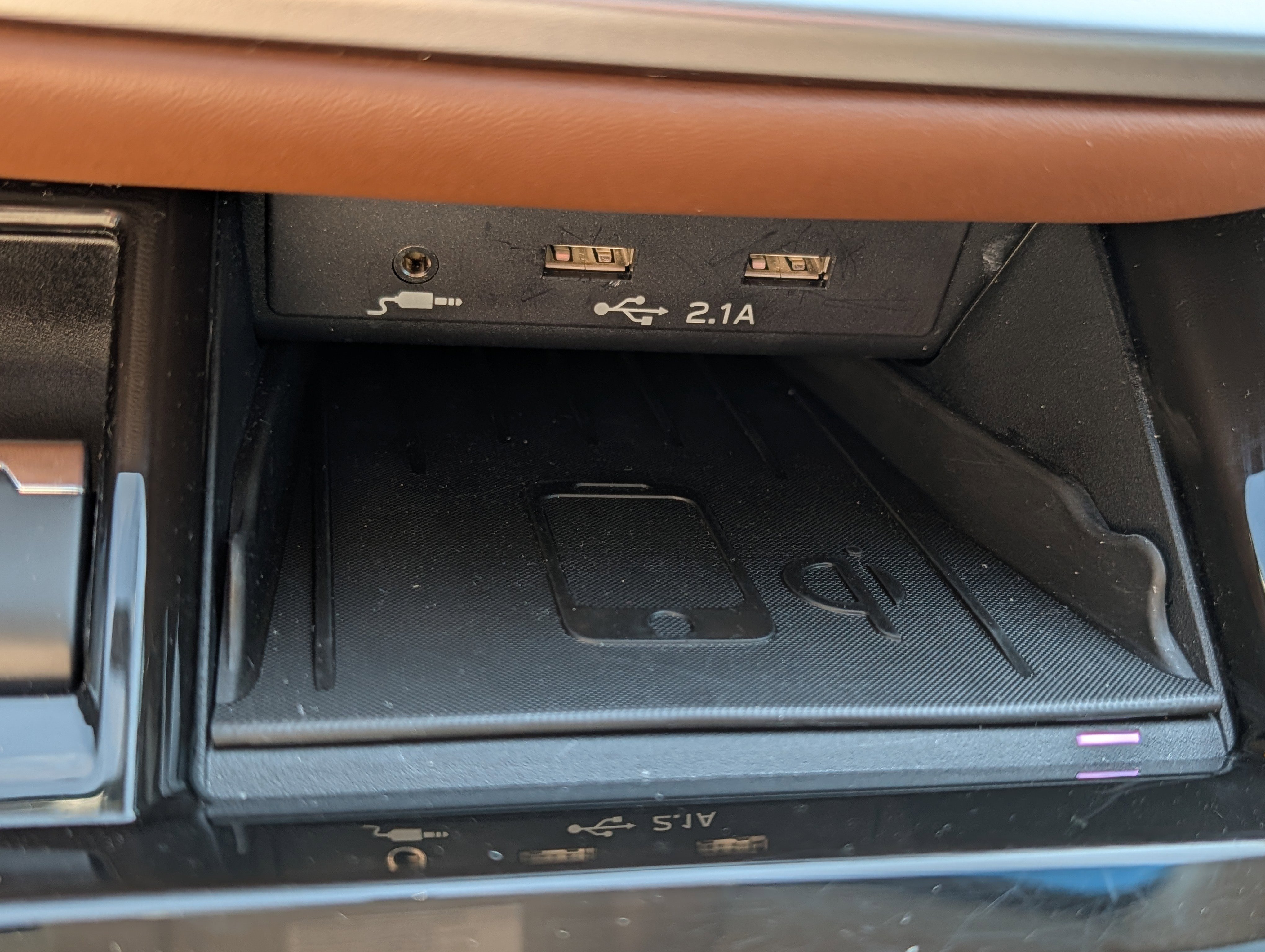 Used 2022 Subaru Outback Touring image 32