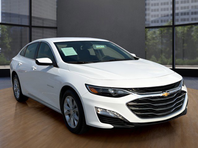 Used 2025 Chevrolet Malibu LT image 10