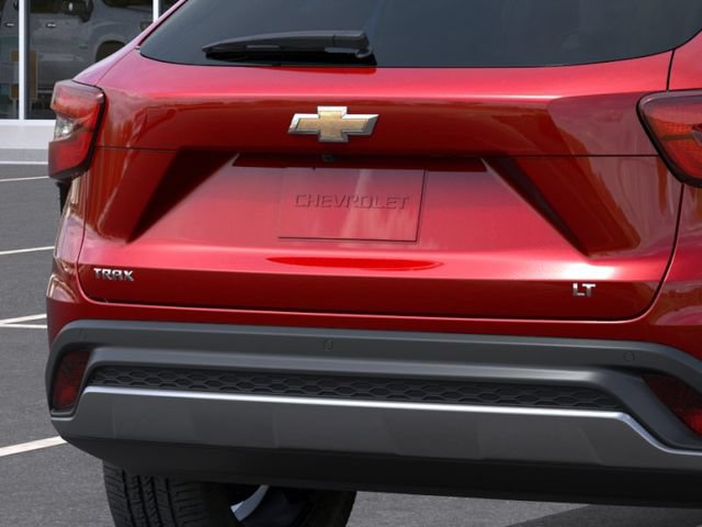 New 2026 Chevrolet Trax LT w/ Driver Confidence Package FWD image 14
