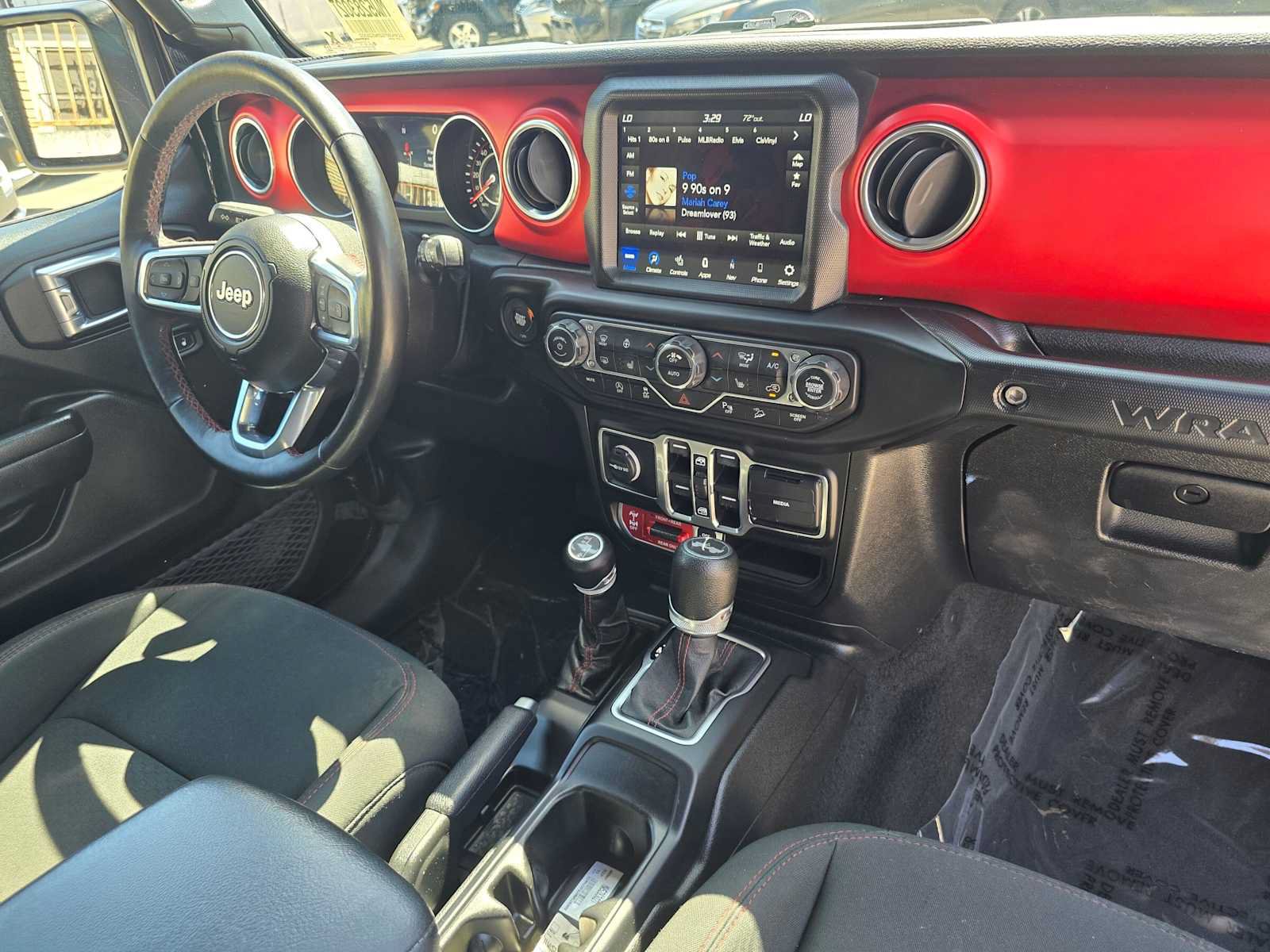 Used 2021 Jeep Wrangler Unlimited Rubicon AWD/4WD image 11