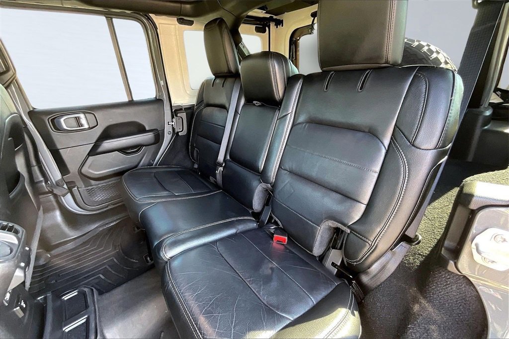 Used 2022 Jeep Wrangler Unlimited Sahara w/ LED Lighting Group image 25