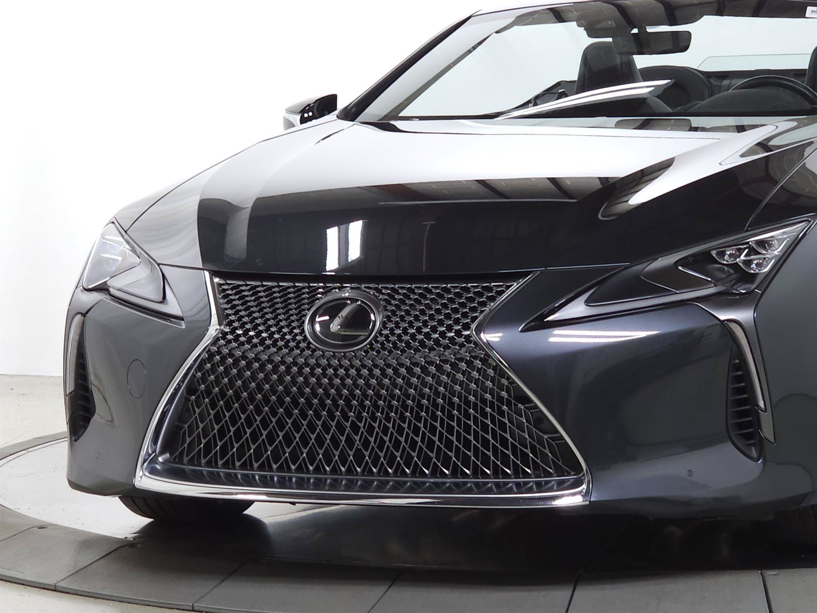 Used 2021 Lexus LC 500 Convertible w/ Touring Package RWD video 3