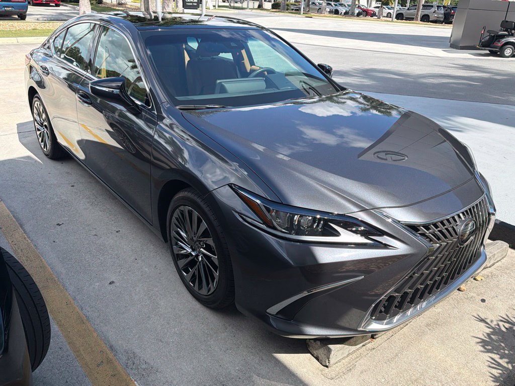 Certified 2024 Lexus ES 350 w/ Technology Package FWD image 7