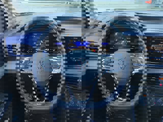 Used 2022 Volkswagen Taos SE image 23