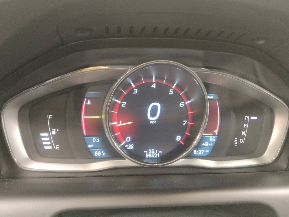 Used 2015 Volvo XC60 T5 Platinum image 23