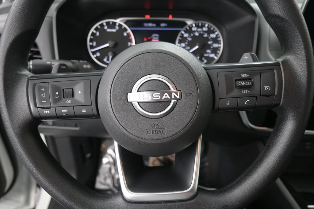 Used 2024 Nissan Rogue S FWD image 34