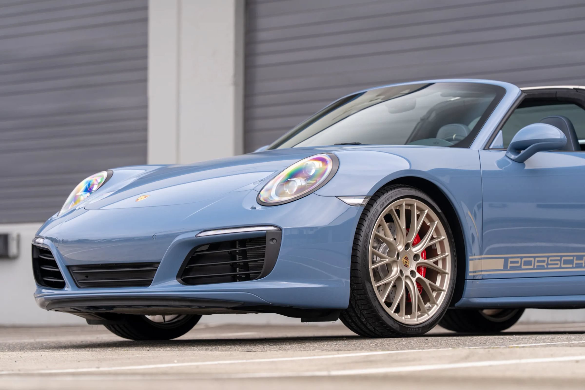 Used 2017 Porsche 911 Targa 4S AWD/4WD image 9